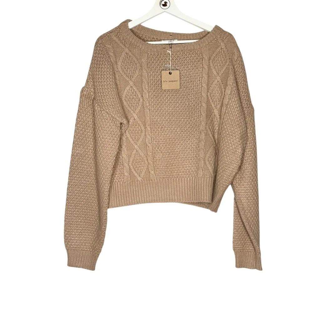 Blu Pepper NWT Medium Doll Collared CableKnit Once Upon a time Sweater taupe - Picture 10 of 14